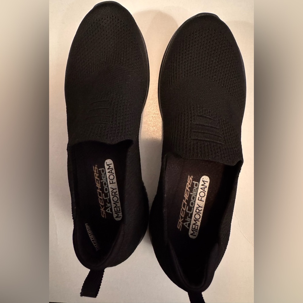 Skechers Women’s Black Memory Foam Slip-ins Go Walk Flex Sneakers